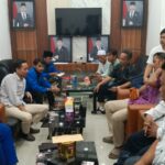 Warga kavling Puja Asri Damai kampung Kali ulu dan LSM GANAS Datangi Gedung DPRD Kabupaten Bekasi Guna Meminta Keadilan dan Solusi Nyata Atas Penderitaan Yang Mereka Alami Akibat Banjir Berulang