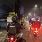 Tim Patroli Brimob Batalyon D Pelopor Intensifkan Patroli Malam, Pastikan Kabupaten Bekasi Steril dari Tawuran dan Balap Liar