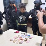 Patroli Brimob Yon D Pelopor Amankan Pelaku Curanmor Saat Patroli Rayonisasi di Kabupaten Bekasi
