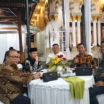 Ketua DPD BM PAN Kabupaten Bekasi H. Suparman Ray Hadiri Resepsi Pernikahan Nikita Oriza, Putri Almarhum Mantan Bupati Bekasi H. Eka Supria Atmaja