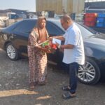 Ketua DPD BM PAN Kabupaten Bekasi H. Suparman Ray Bagikan Paket Sembako dan Uang Saku kepada Anak Yatim dan Dhuafa