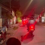 Tim Patmob Brimob Amankan Dua Remaja Terduga Pelaku Tawuran di Bekasi Utara